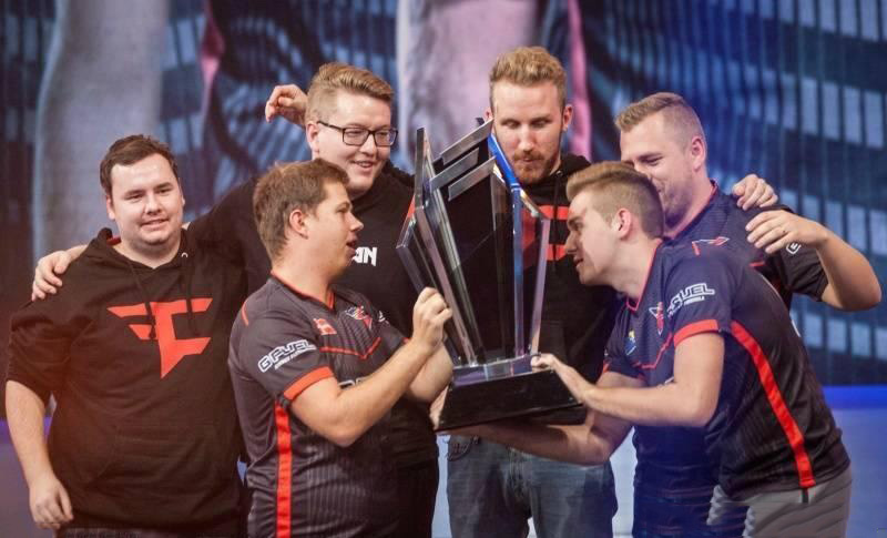 职业哥枪法对比：malbsMd成为新晋爆头机器