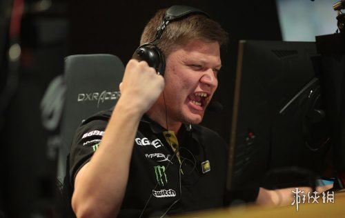 在 YaLLa Esports 的2025-26赛季中更新；